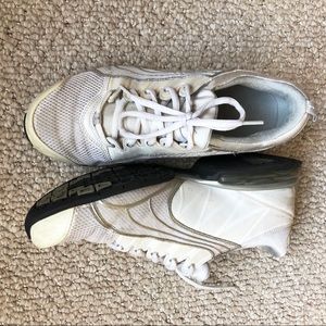 LAST CHANCE PUMA women’s sneakers size 9.5